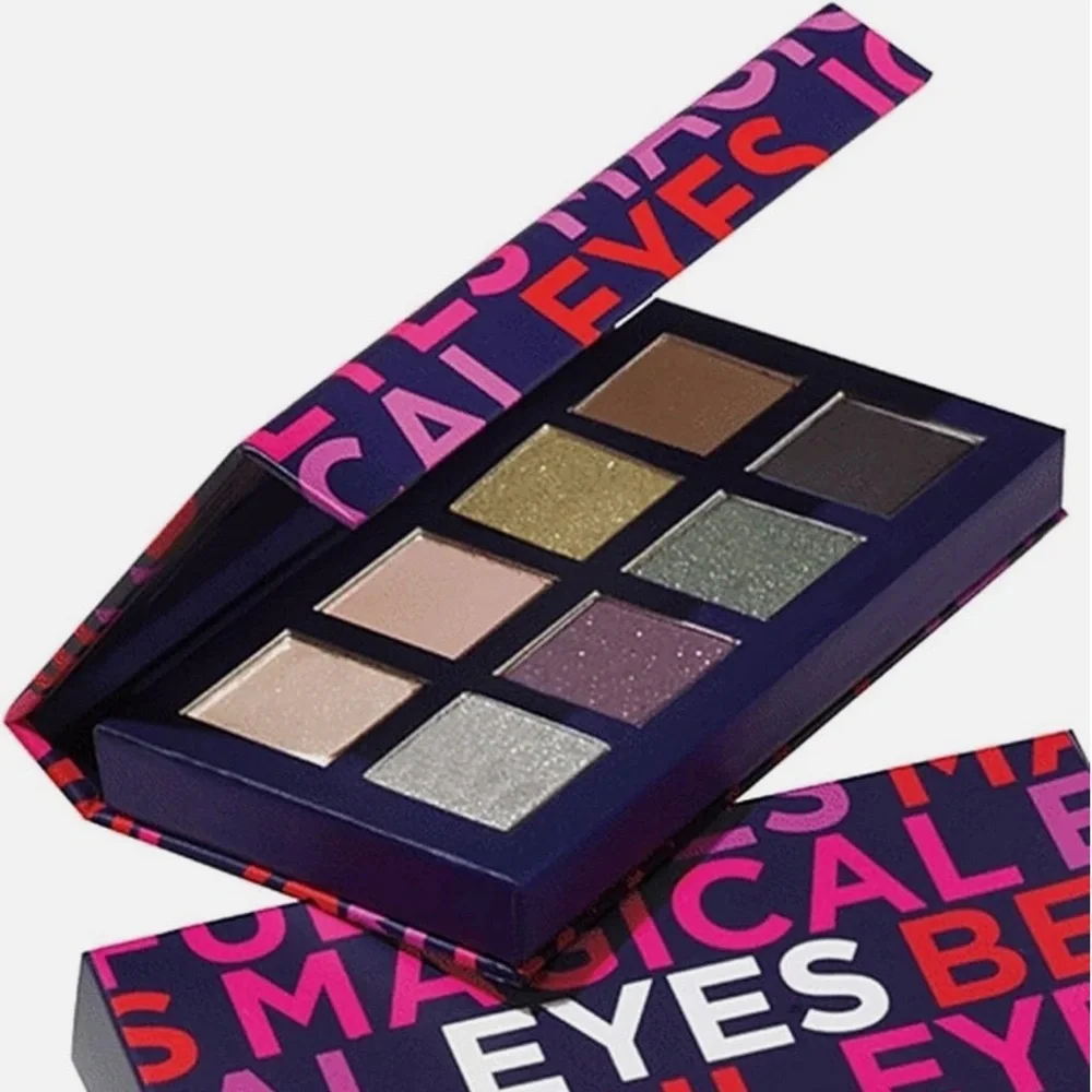 Avon True Magical Eyes Palette